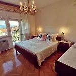Grzin Apartament *